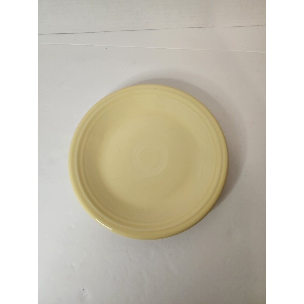 Vtg Fiestaware Yellow 7 1/4" Salad Plate